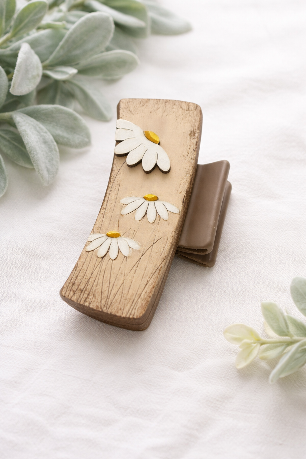 Farmhouse Daisy 4 in Wooden Hair Clip – Rustic Laser Cut Floral